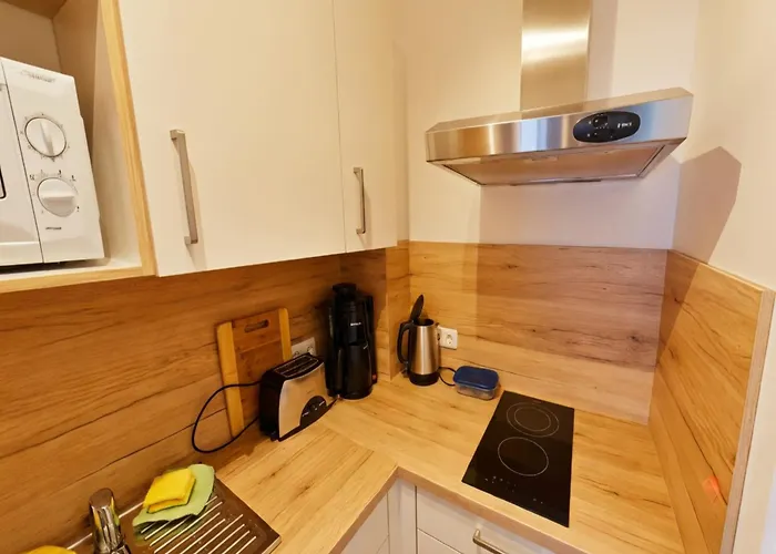 Serges Mit Pool Und Sauna In Daire
