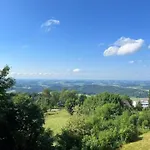 Διαμέρισμα Serges Mit Pool Und Sauna In
